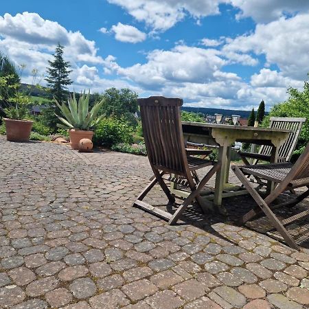 Ferienwohnung Am Sonnigen Haimberg Fulda Bagian luar foto