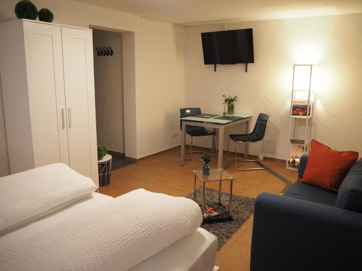 Ferienwohnung Am Sonnigen Haimberg Fulda Bagian luar foto