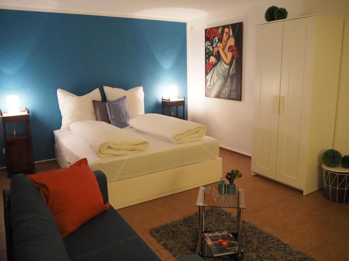 Ferienwohnung Am Sonnigen Haimberg Fulda Bagian luar foto