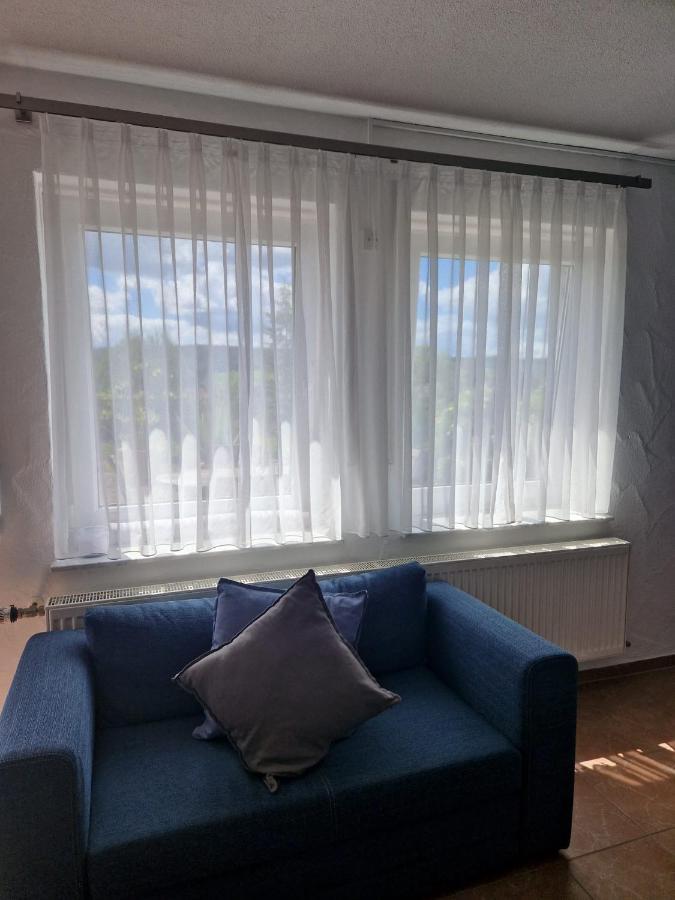 Ferienwohnung Am Sonnigen Haimberg Fulda Bagian luar foto
