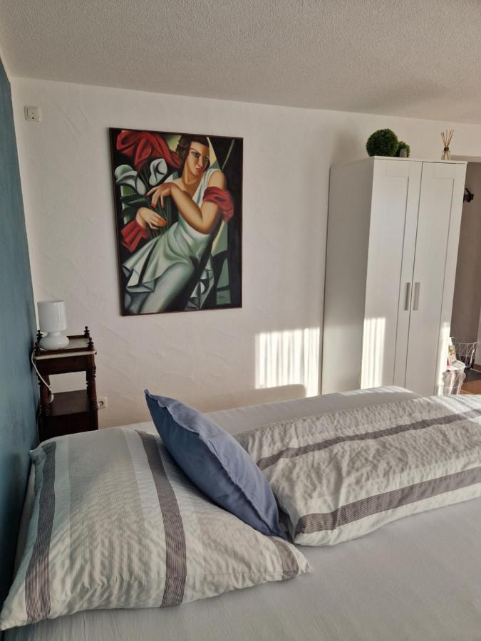 Ferienwohnung Am Sonnigen Haimberg Fulda Bagian luar foto